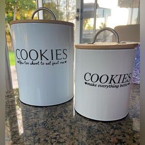 Decorative cookie jars